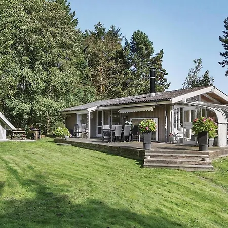 Two-bedroom Holiday In Prasto Præstø